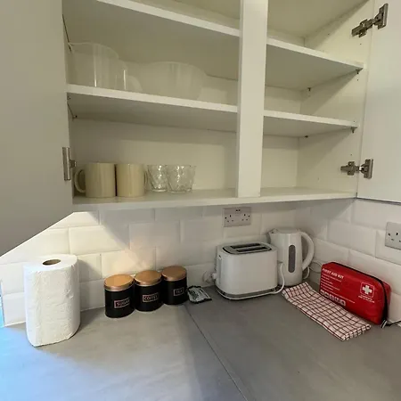 Private Near Uni Centre Self Check-in Δωμάτια σε οικογενειακή κατοικία *